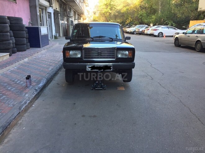 LADA (VAZ) 2107 2015, 30,987 km - 2.0 l - 