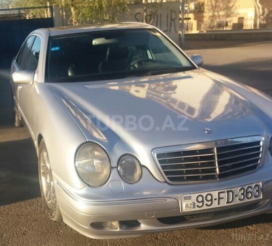 Mercedes E 220 1999, 527,000 km - 2.2 л - Bakı