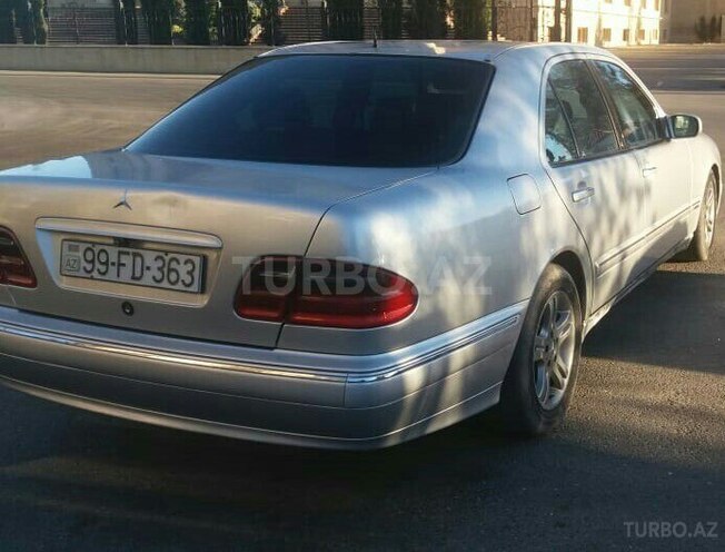 Mercedes E 220 1999, 527,000 km - 2.2 л - Bakı