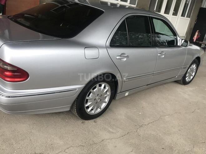 Mercedes E 220 1999, 280,000 km - 2.2 l - Lənkəran