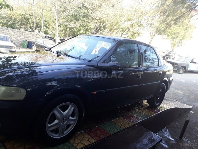 Opel Vectra 1996, 298,532 km - 1.8 l - Bakı