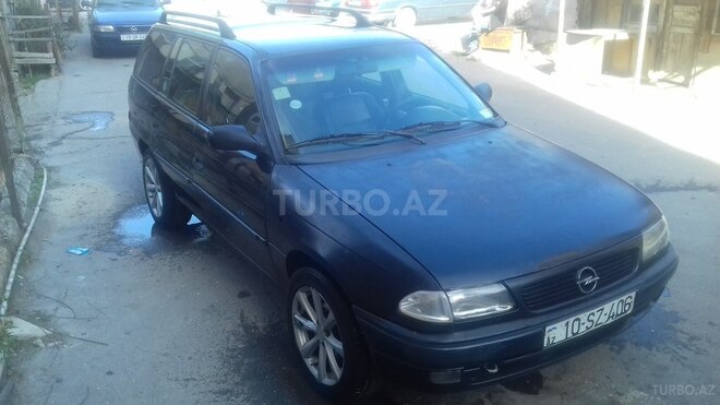 Opel Astra 1997, 317,000 km - 1.8 l - Bakı