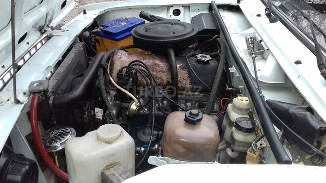 LADA (VAZ) 2107 2005, 84,500 km - 1.6 л - Qax