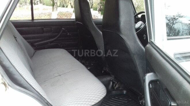 LADA (VAZ) 2107 2005, 84,500 km - 1.6 л - Qax