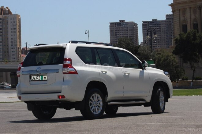 Toyota Prado 2017, 7,990 km - 4.0 л - Bakı