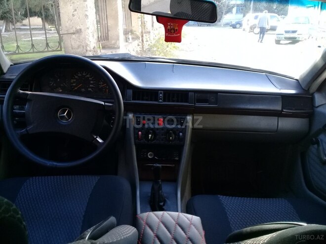 Mercedes E 230 1987, 280,000 km - 2.3 l - Bakı