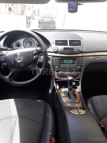 Mercedes E 220 2008, 253,000 km - 2.2 л - Bakı