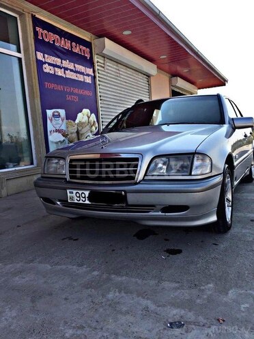 Mercedes C 200 2000, 194,000 km - 2.0 l - Bakı