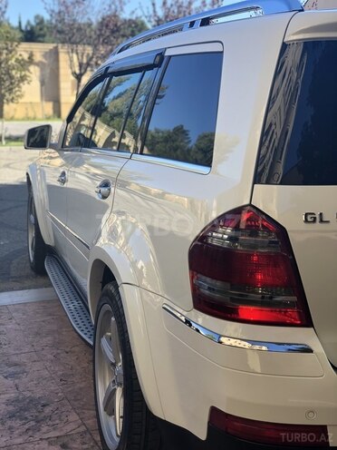 Mercedes GL 550 2008, 126,000 km - 5.5 l - Bakı