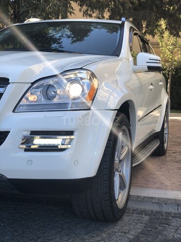 Mercedes GL 550 2008, 126,000 km - 5.5 l - Bakı