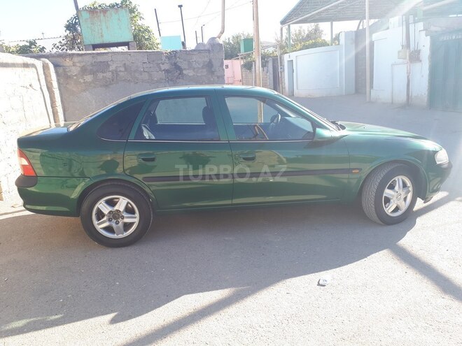 Opel Vectra 1996, 433,500 km - 2.0 л - Bakı