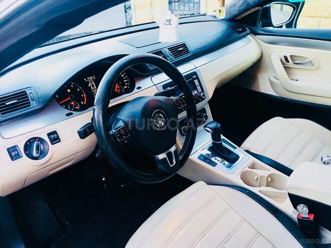 Volkswagen Passat CC 2010, 286,000 km - 2.0 л - Bakı