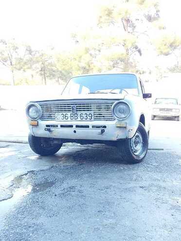 LADA (VAZ) 21011 1981, 200,000 km - 1.5 l - Mingəçevir