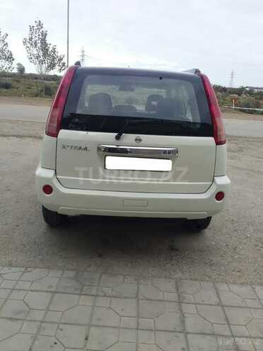 Nissan X-Trail 2011, 32,580 km - 0.3 l - Salyan