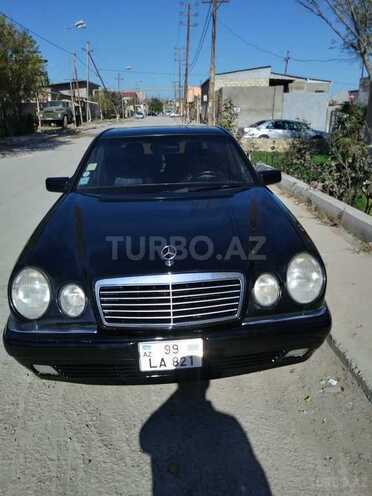 Mercedes E 320 1998, 240,000 km - 3.2 л - Bakı