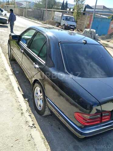 Mercedes E 320 1998, 240,000 km - 3.2 л - Bakı