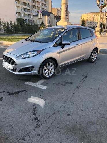 Ford Fiesta 2016, 50,500 km - 1.6 l - Bakı