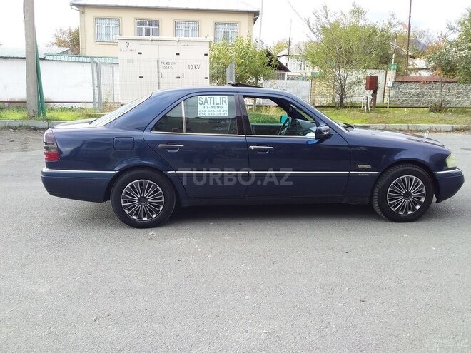 Mercedes C 280 1996, 302,000 km - 2.8 л - Qəbələ