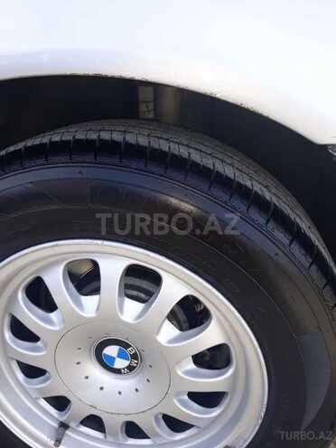 BMW 523 1997, 390,000 km - 2.5 l - Sumqayıt