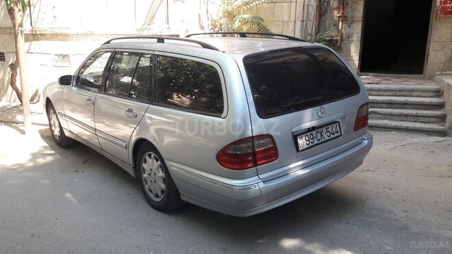 Mercedes E 200 2000, 300,000 km - 2.0 l - Masallı