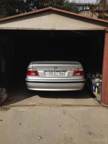 BMW 525 2003, 240,000 km - 2.5 l - Bakı