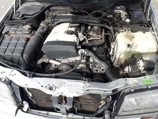 Mercedes C 200 1999, 290,000 km - 2.0 l - Zaqatala