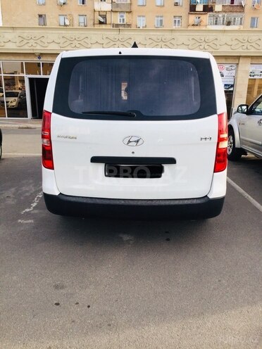 Hyundai H-1 2009, 101,500 km - 2.5 l - Naxçıvan