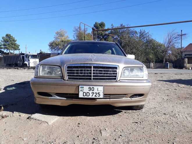 Mercedes C 230 2000, 255,346 km - 2.3 l - Salyan