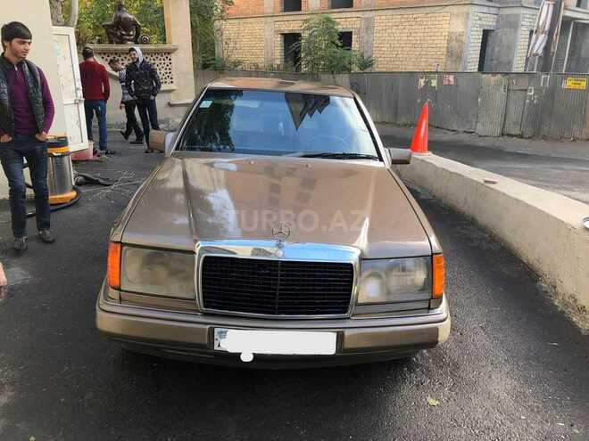 Mercedes E 200 1989, 350,000 km - 2.0 l - Bakı