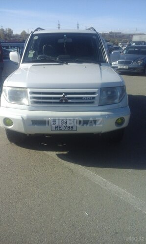 Mitsubishi Pajero io 1999, 274,000 km - 1.8 l - Bakı