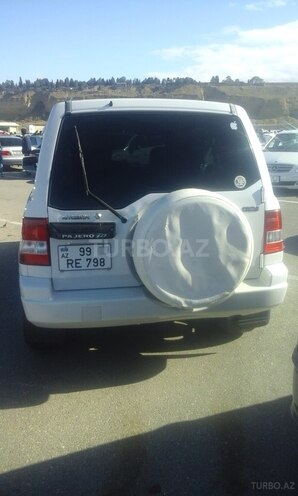 Mitsubishi Pajero io 1999, 274,000 km - 1.8 l - Bakı
