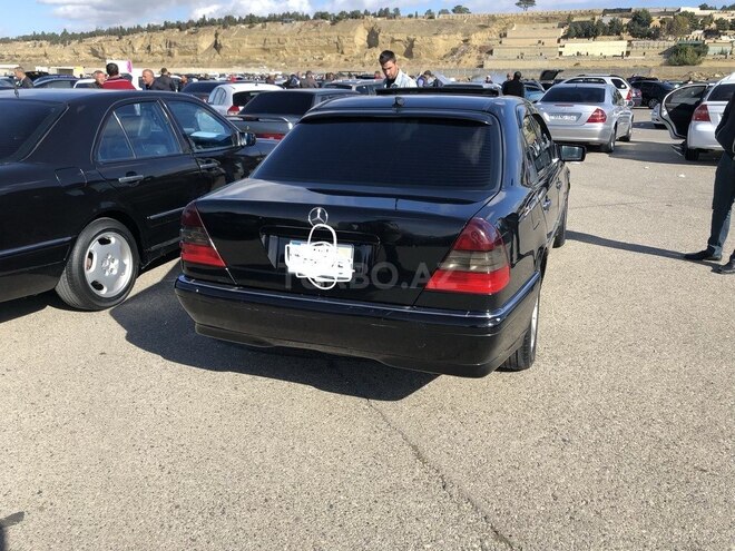 Mercedes C 230 1998, 240,000 km - 2.3 л - Bakı