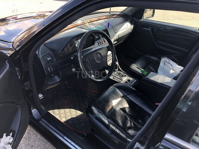 Mercedes C 230 1998, 240,000 km - 2.3 л - Bakı