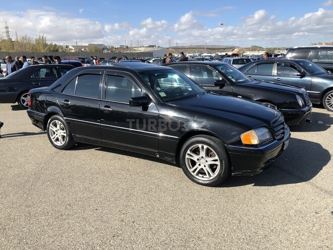 Mercedes C 230 1998, 240,000 km - 2.3 л - Bakı