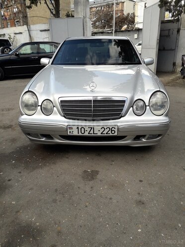 Mercedes E 240 1998, 340,000 km - 2.4 л - Bakı