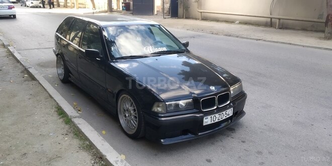 BMW 318 1995, 295,000 km - 1.8 l - Bakı