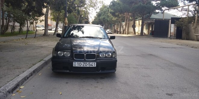 BMW 318 1995, 295,000 km - 1.8 l - Bakı