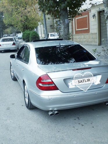 Mercedes E 240 2002, 200,500 km - 2.6 л - Gəncə