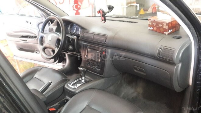 Volkswagen Passat 2004, 328,000 km - 1.8 л - Bakı