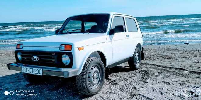 LADA (VAZ) Niva 2011, 90,000 km - 1.7 л - Bakı