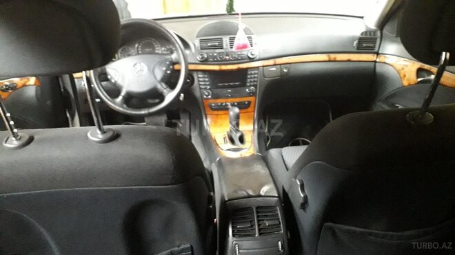Mercedes E 240 2002, 8,880,897 km - 2.6 л - Gəncə