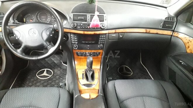 Mercedes E 240 2002, 8,880,897 km - 2.6 л - Gəncə