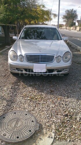 Mercedes E 240 2002, 126,000 km - 2.6 л - Şamaxı