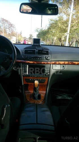 Mercedes E 240 2002, 126,000 km - 2.6 л - Şamaxı