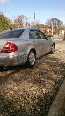 Mercedes E 240 2002, 126,000 km - 2.6 л - Şamaxı