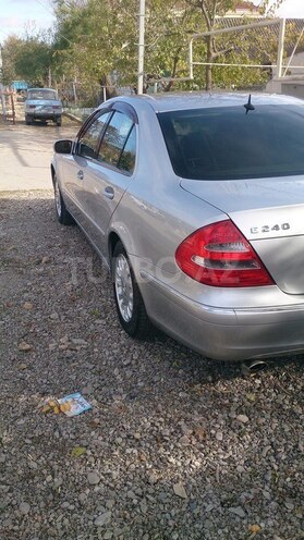 Mercedes E 240 2002, 126,000 km - 2.6 л - Şamaxı