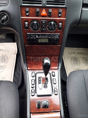 Mercedes E 220 2000, 351,000 km - 2.2 l - Gəncə