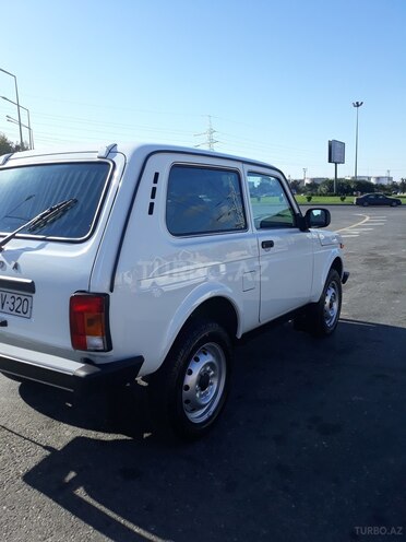 LADA (VAZ) Niva 2018, 1,500 km - 1.7 л - Bakı