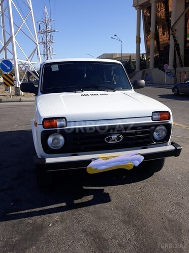 LADA (VAZ) Niva 2018, 1,500 km - 1.7 л - Bakı