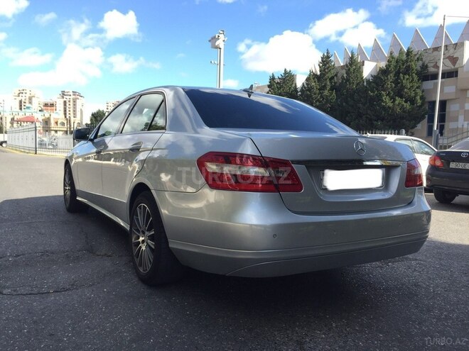 Mercedes E 220 2010, 168,000 km - 2.2 l - Bakı